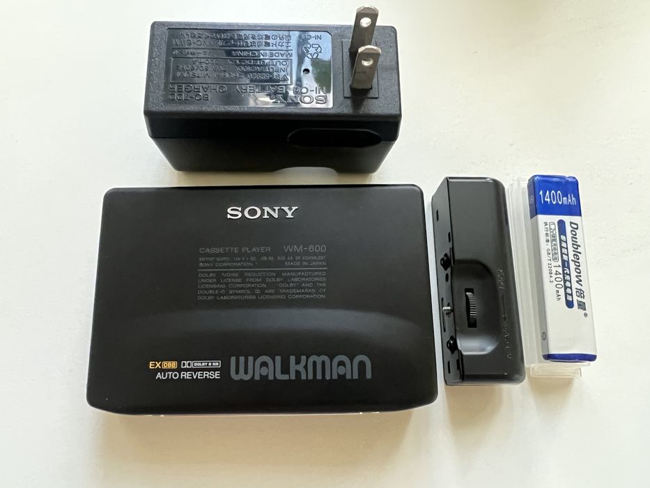 Плеер касетный Sony Walkman wm-600 Япония