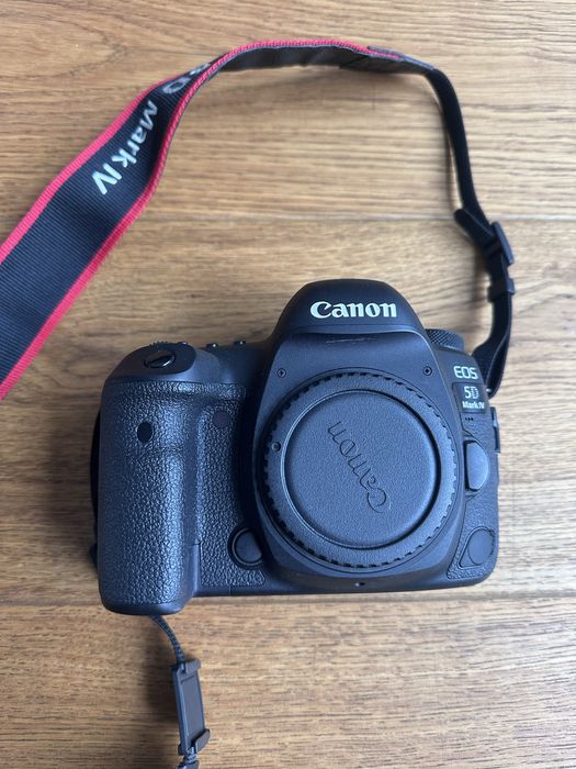 Canon EOS 5D Mark IV bdb stan