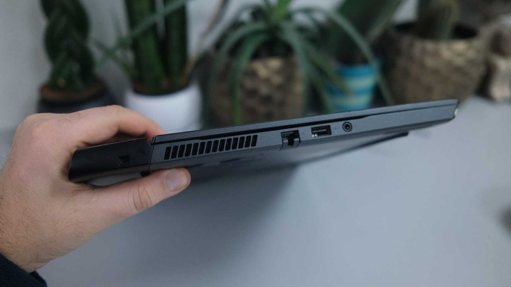 Dell alienware m15 r3 i7 10750 H 32 1 TB  RTX 2080 Super + Max Q 300Hz