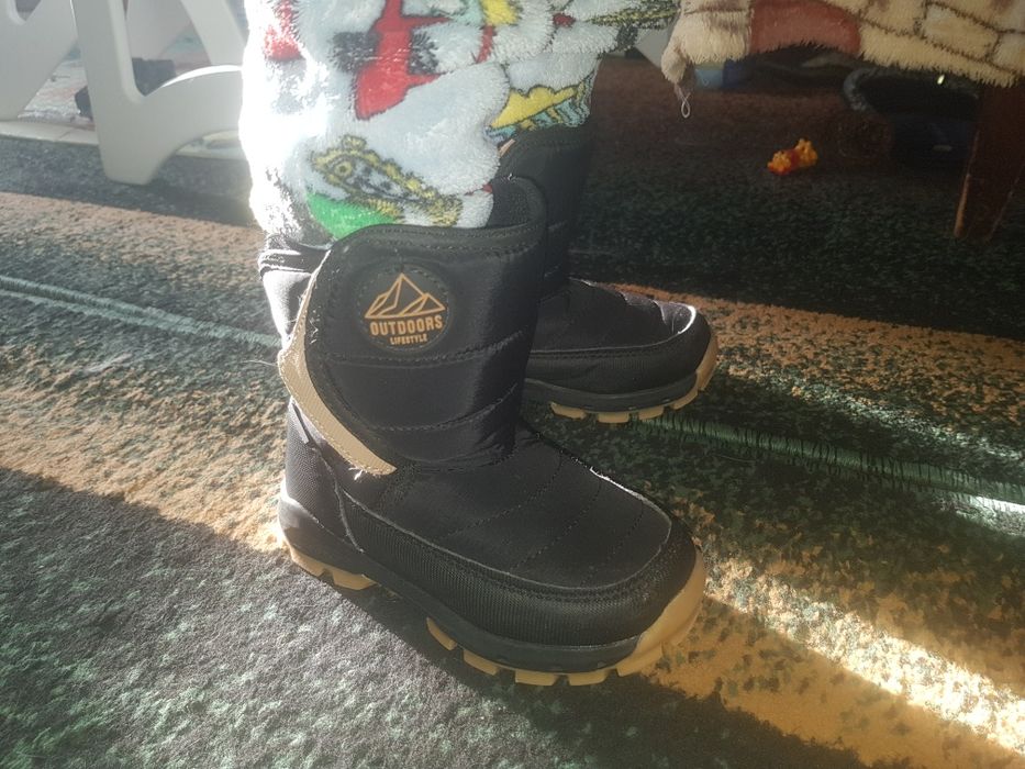 Теплі зимові ботінки 25 розмір