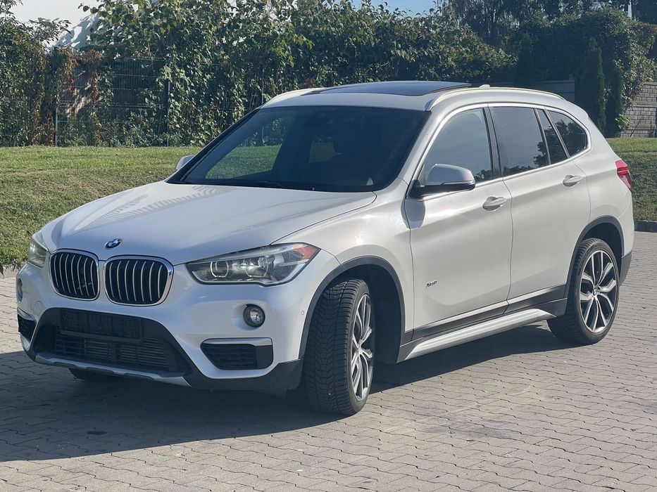 BMW X1 xDrive28i 2.0 231 KM