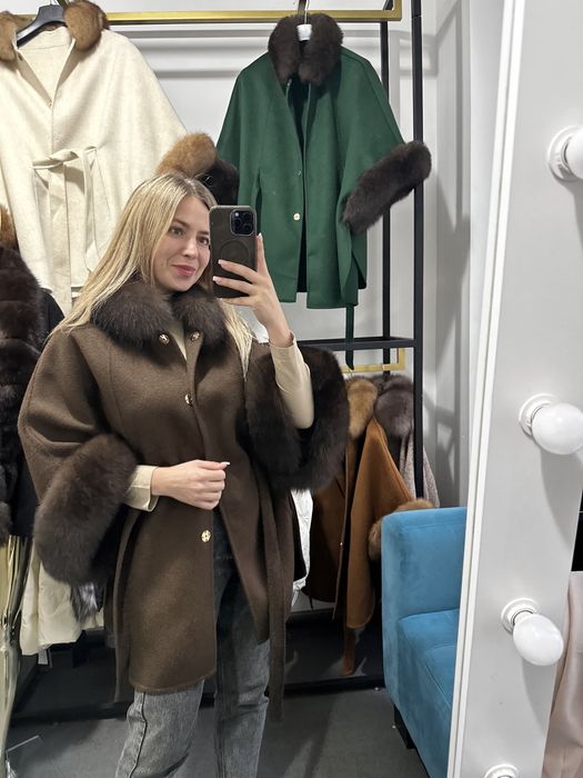 Пальто з хутром , пончо кашемір