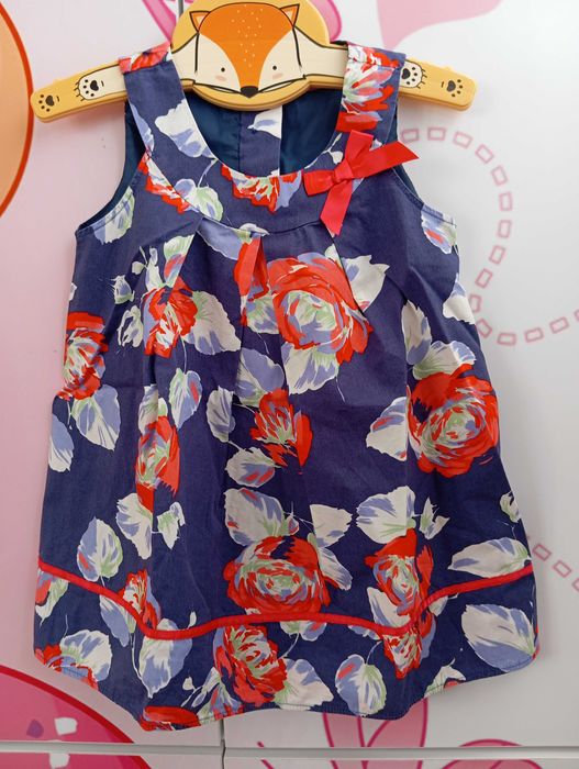 Śliczna sukienka na lato rozm. 80