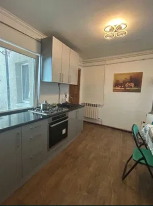 Квартира на землі в Приморському районі