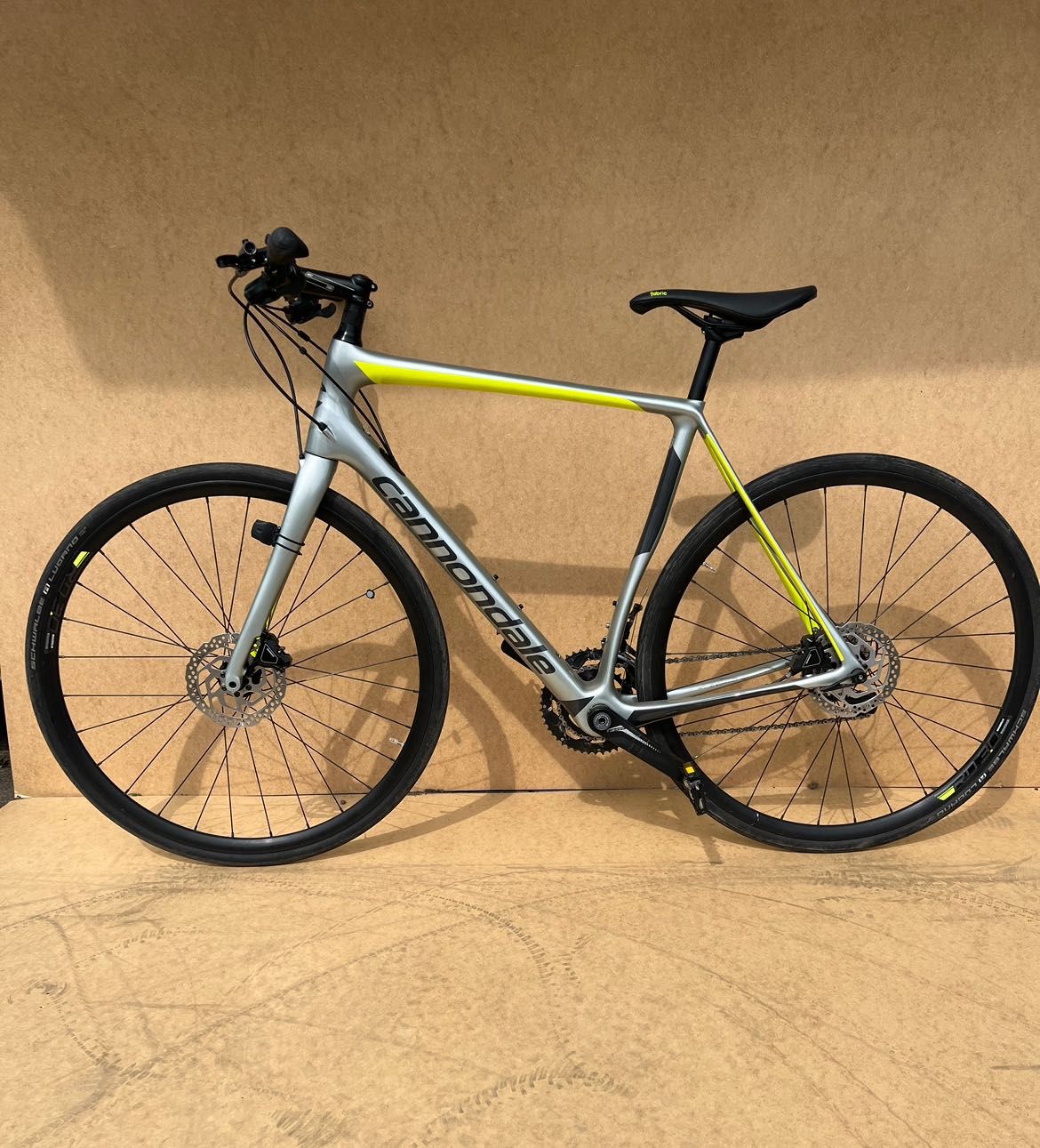 Cannondale synapse carbon 28 500 . Olx