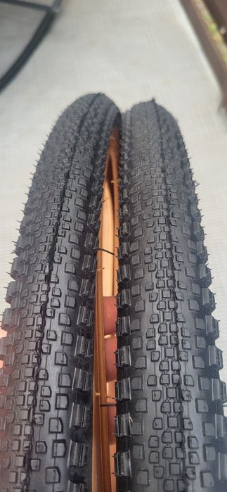 Sprzedam opony do gravela 700x45C