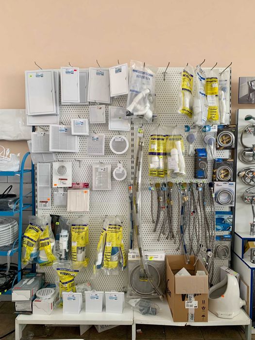 Двері міжкімнатні, сантехніка