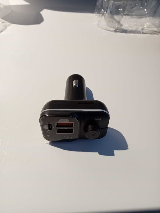 Ładowarka samochodowa BluetoothQ7, samochodowy nadajnik FM