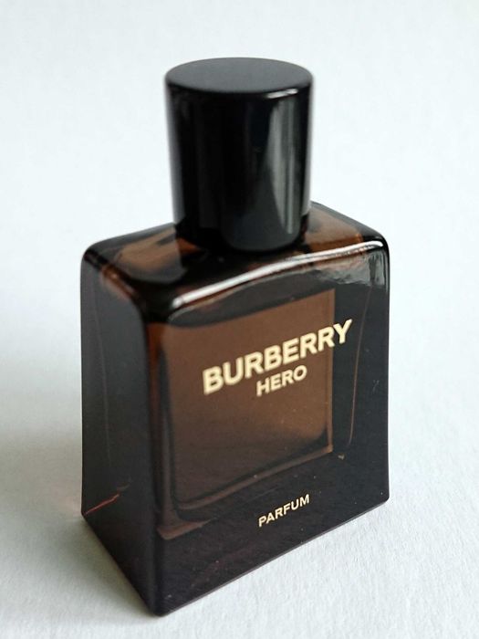 Burberry Hero Parfum + dodatki