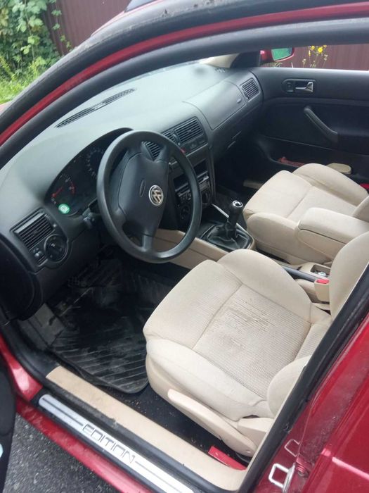 Volkswagen Golf 4 Universal
