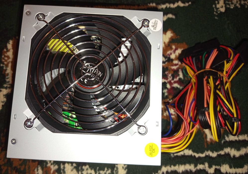 Zasilacz komputerowy MODECOM FEEL2 400W