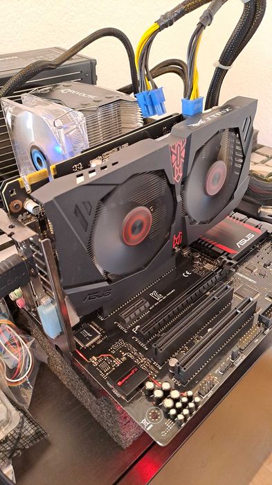 Placa gráfica Nvidia GeForce Asus Strix GTX 960