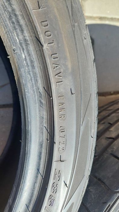 Komplet Opon Nexen 235/45/18 2022r