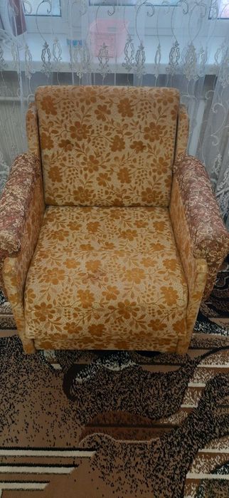 Крісло мяке мягкие кресла и стол тумба мякий куточок 2 крісла і стол