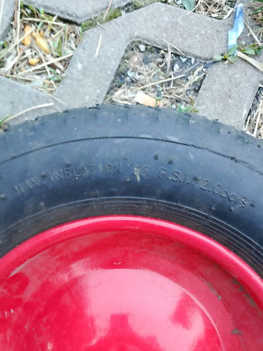 Koło od taczki nie uzywane