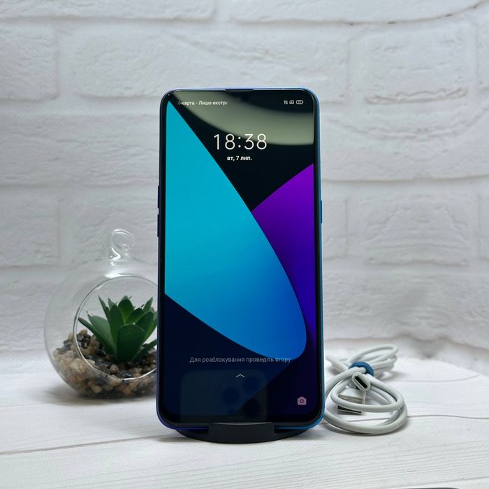 Продам телефон Realme XT 8/128Gb NFC в гарному стані