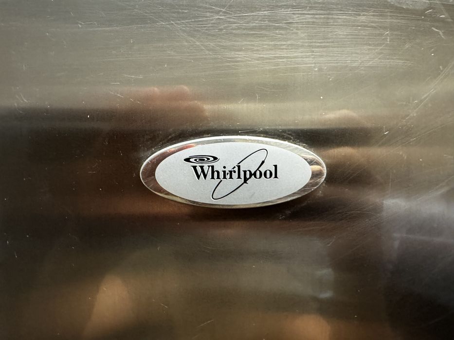 Холодильник whirpool