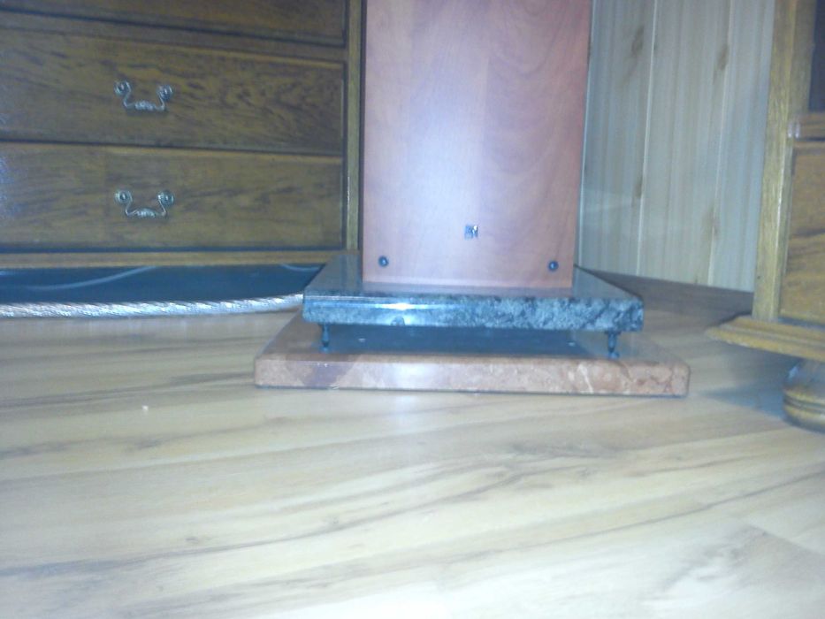 Płyty granitowe, podstawa antywibracyjna, kolce, pod audio, głośniki