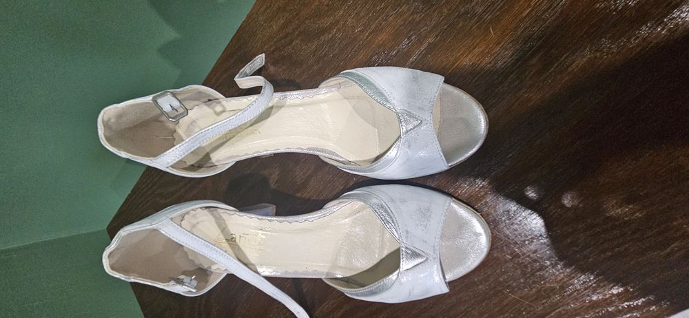 Buty damskie rozmiar 39