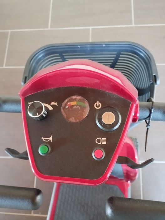 Scooter de Mobilidade Elétrica – NOVA – Apenas 3 horas de uso