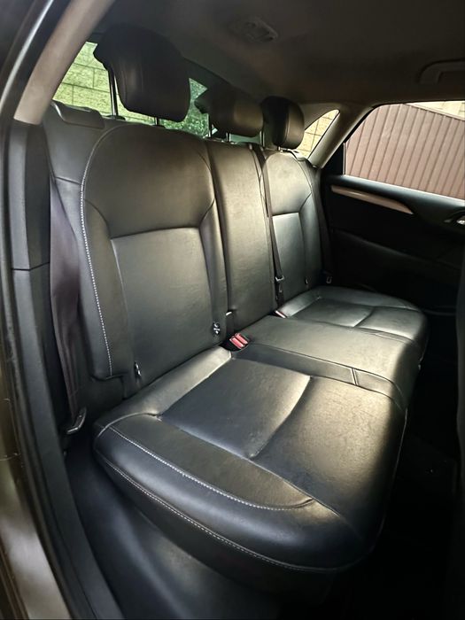 Citroen C4 Сітроен хетчбек  рестайлінг  Ситроен 1,6 дизель