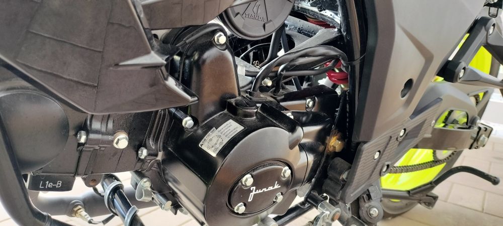 Motorower JUNAK 906