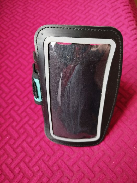 Etui na telefon 5,6'' mocowanie na przedramię