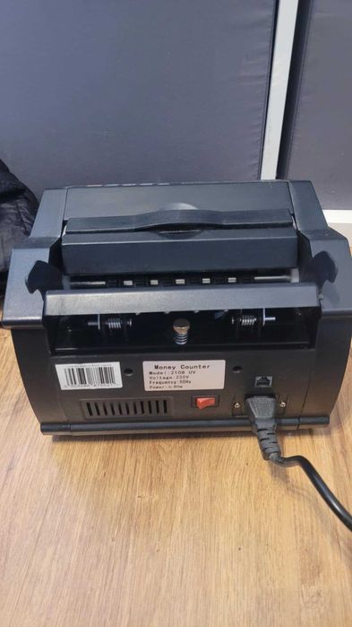 Liczarka pieniędzy z detekcją UV