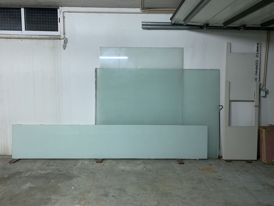 Vidro de bancada de cozinha lacado