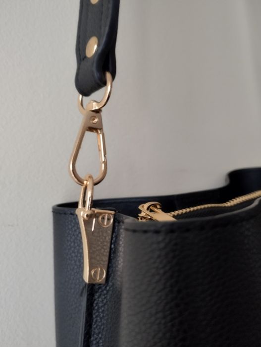 Torebka czarna Sinsay