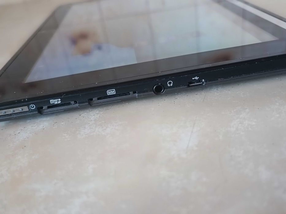 Планшет Medion LIFETAB