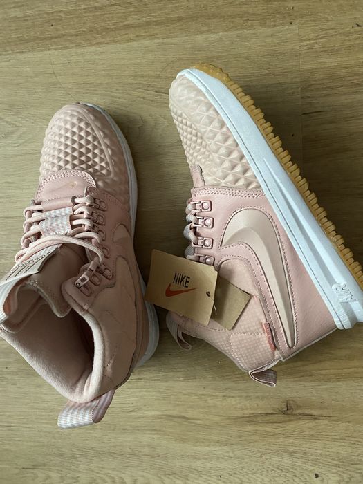 Кросівки високі жіночі НОВІ39р24.5см Nike Air Force 1 на мембрані Найк