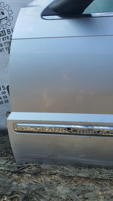 Дверка передня ліва jeep grand cherokee 2005-2010
