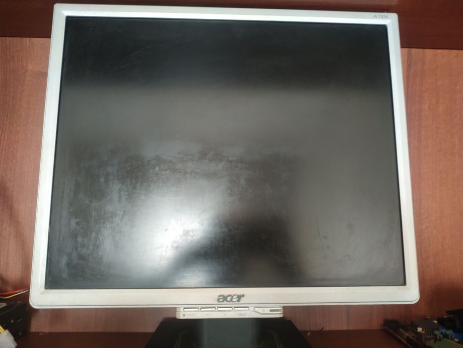 Продам монитор не дорого