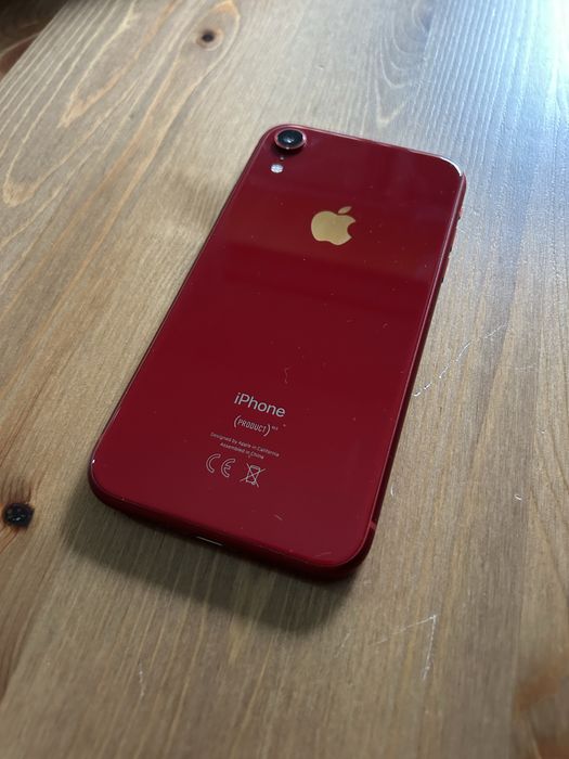 iPhone XR (Product)RED - 64GB