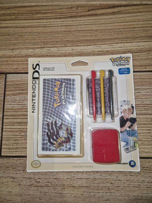 Новий колекційний набір Pokémon Platinum для Nintendo DS Lite (Sealed)