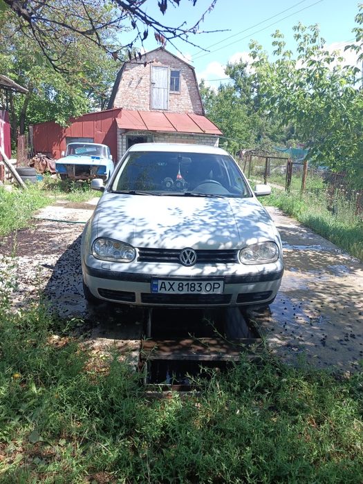Продам  Volkswagen golf 4