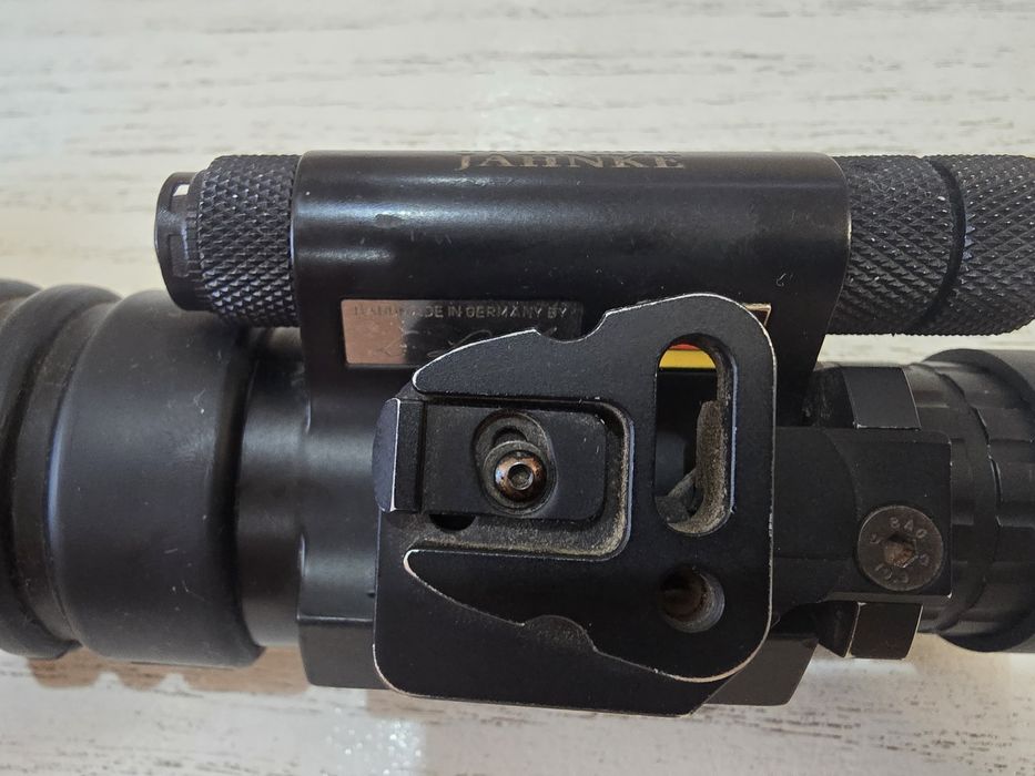 Монокуляр нічного бачення Jahnke DJ-8 (1x25)