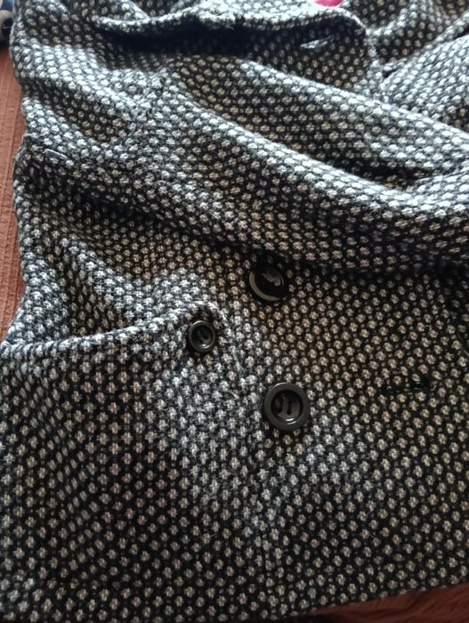 Casaco em preto e cinzento