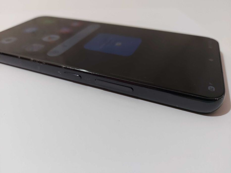 Smartfon Samsung Galaxy S22 8 GB / 128 GB 5G