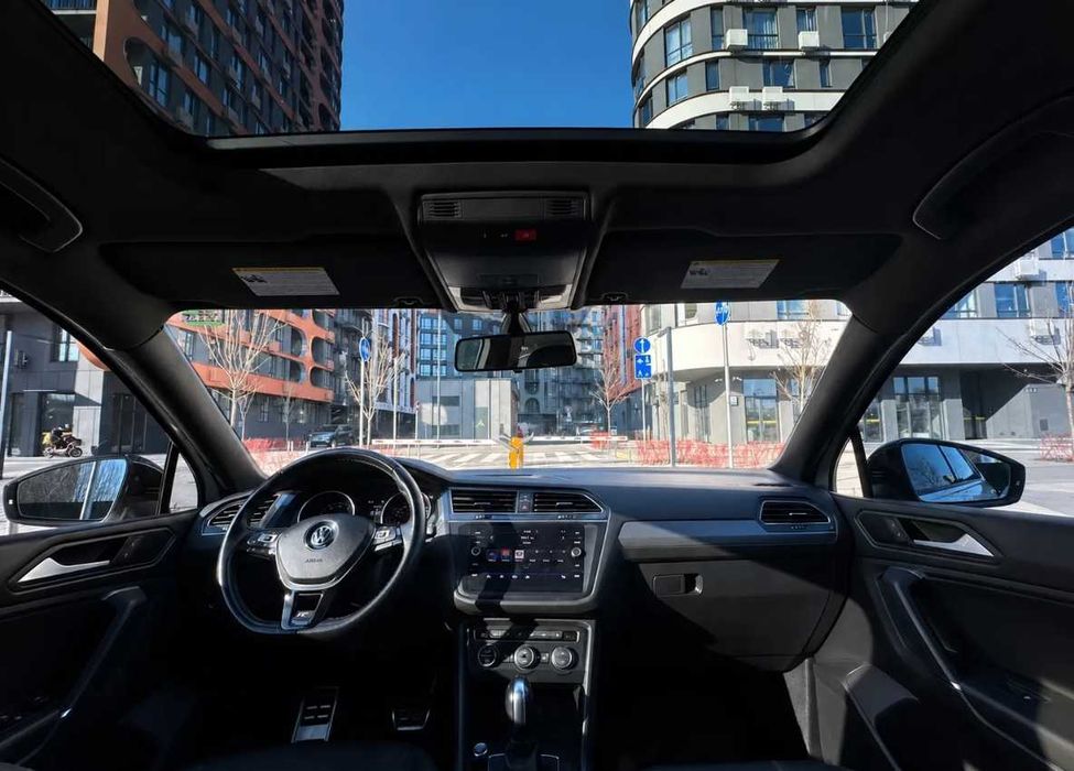 Volkswagen Tiguan R-Line 2.0TSI 2020