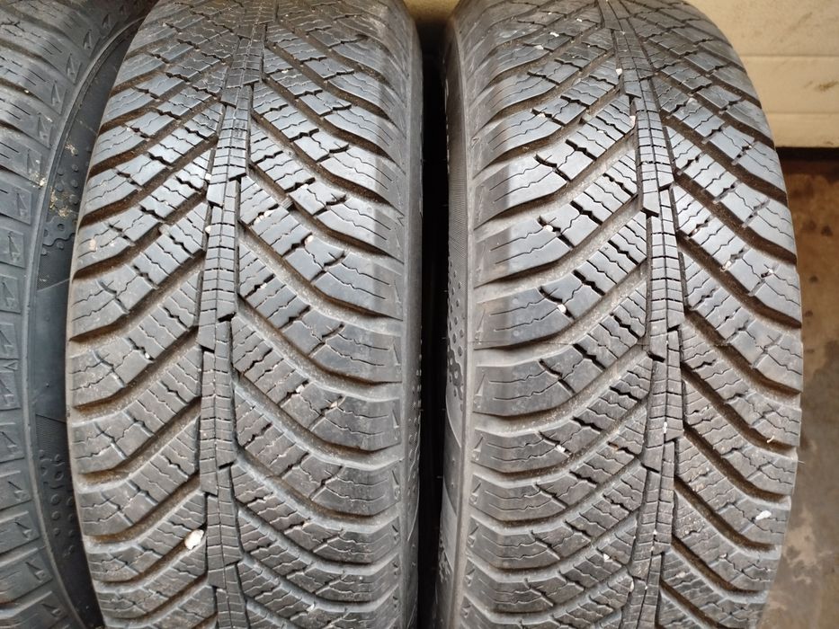 Opony całoroczne Kumho 175/70R14