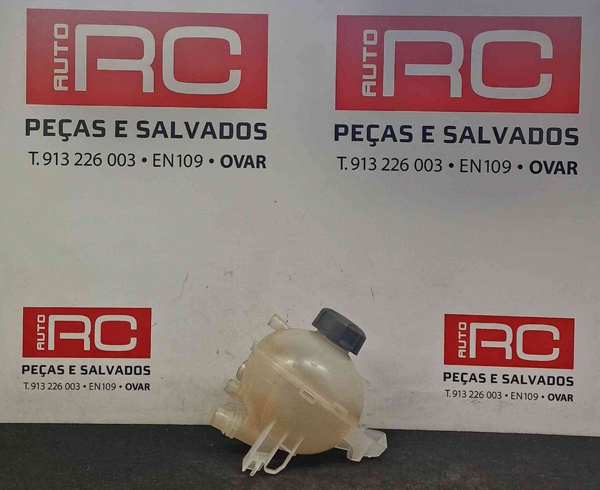 Reservatório / Depósito da Água / Líquido de Refrigeração 9678514680 - PEUGEOT 308 II