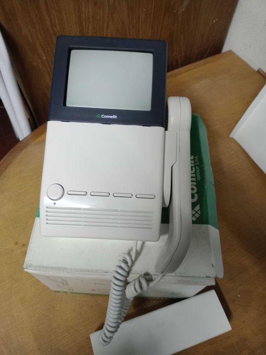 Vendo vídeo porteiro COMELIT 4543. Rigorosamente NOVO