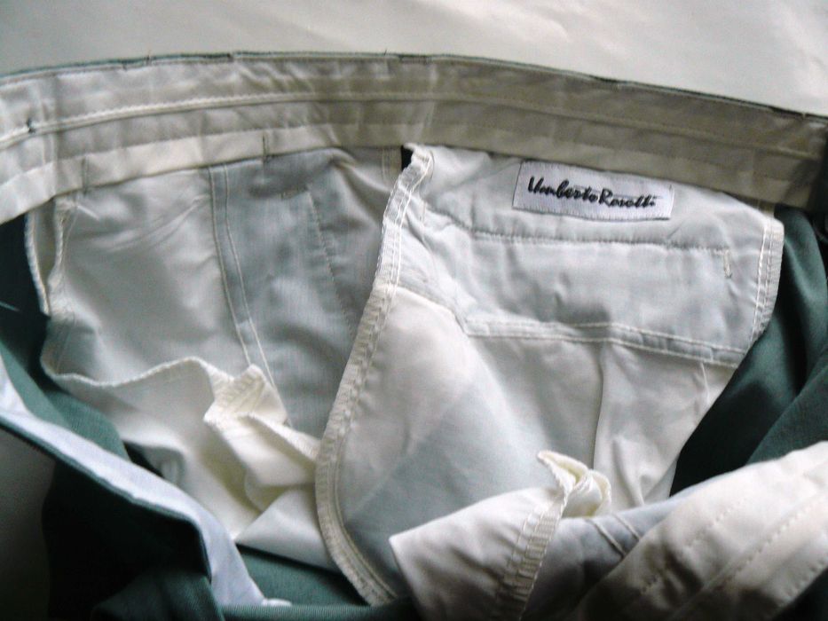 Umberto Rosetti letnie eleganckie spodnie męskie 30% wiskoza 88 cm pas