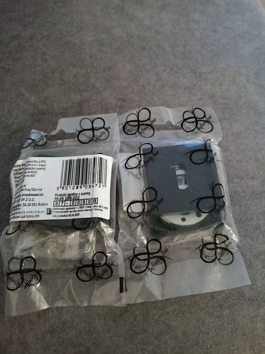 Rozeta na klucz RFQ B01 Infinity Line