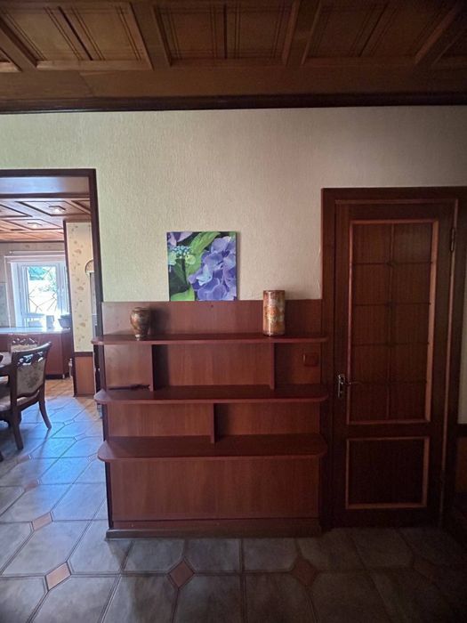 Приватний булинок в Лісках,5-к,6 соток