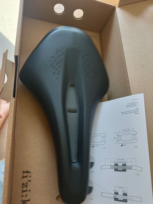 Siodełko FIZIK Terra Argo X3 - 160mm