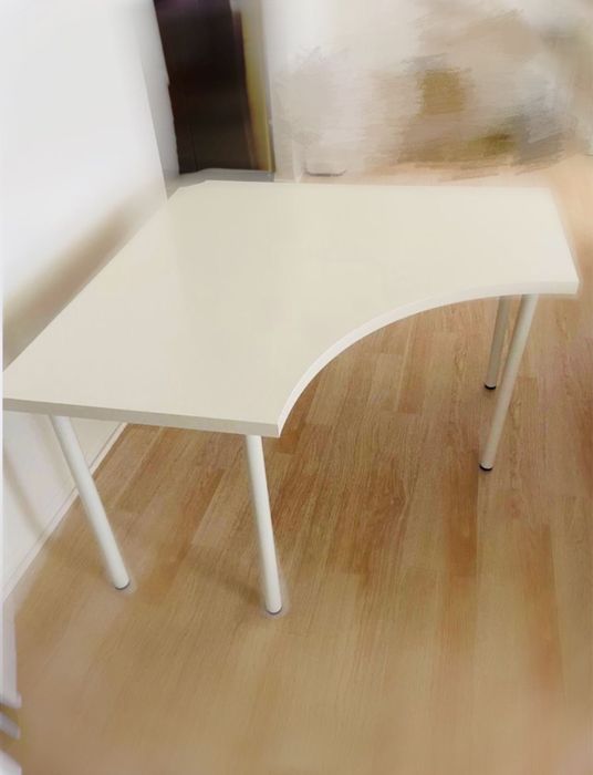 Mesa IKEA LINNMON 16353 Usada
