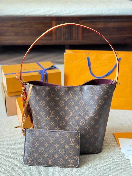 Grande bolsa de couro LV all inbb
